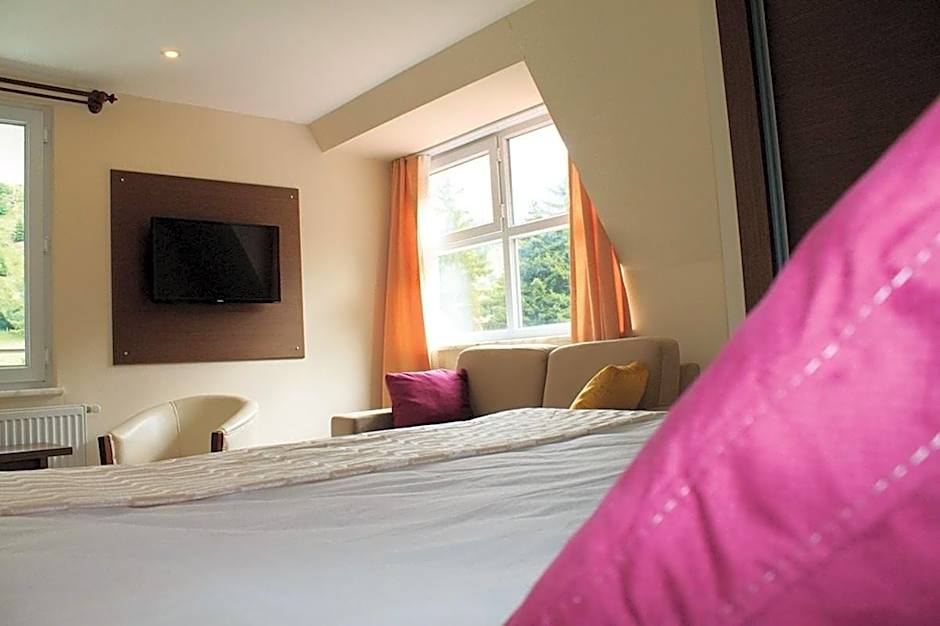 Hotel Green Valley Savsat