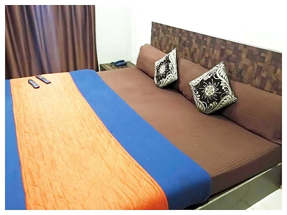 Goroomgo Travellers inn Goa