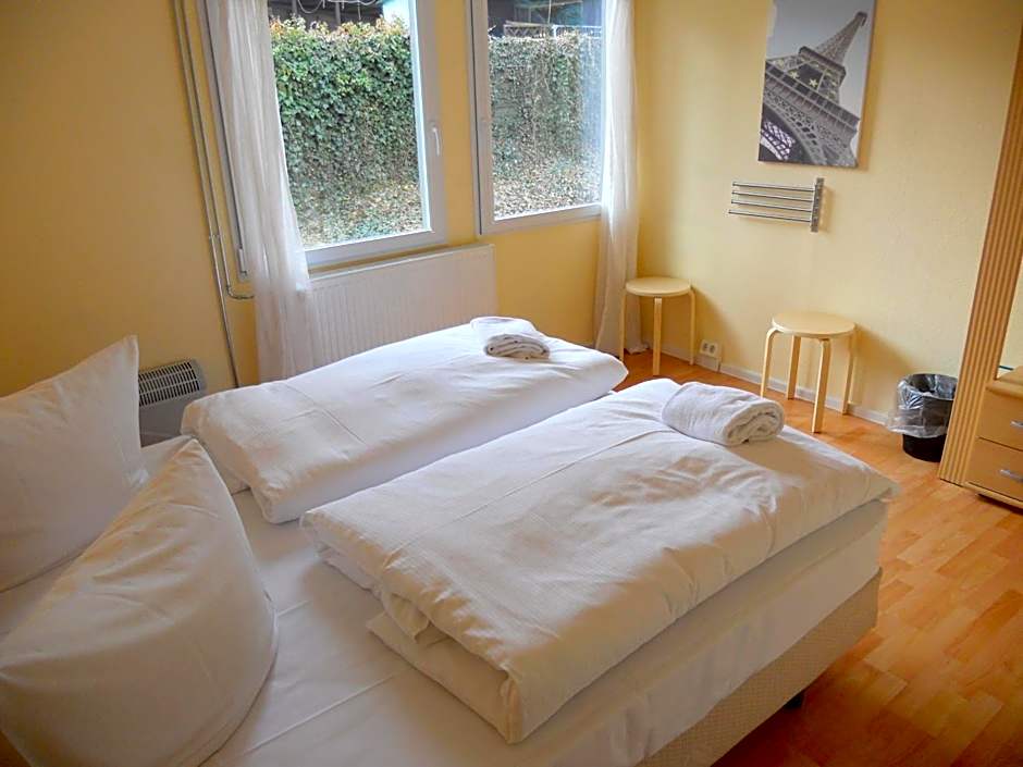 Quartier SansSouci Hostel