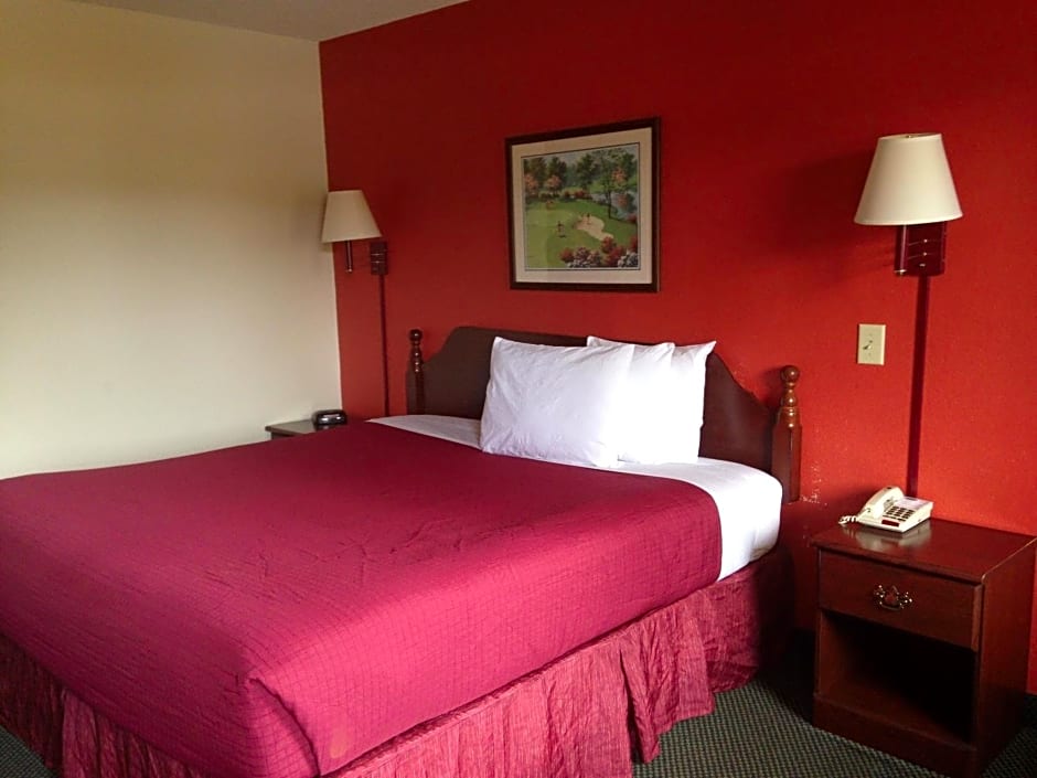 Country Hearth Inn & Suites Augusta