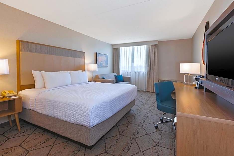 Crowne Plaza Columbus North - Worthington By IHG