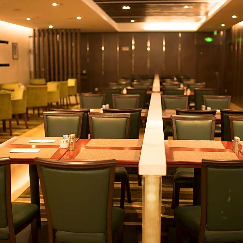 Suzhou Sun Plaza Hotel