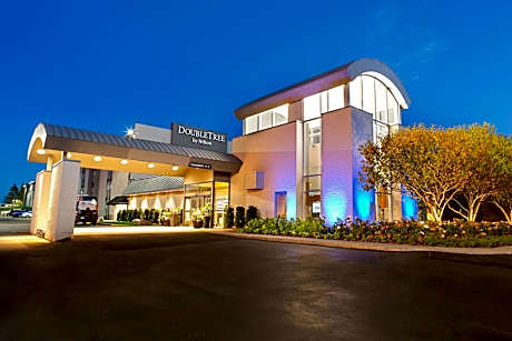 DoubleTree by Hilton Roseville Minneapolis