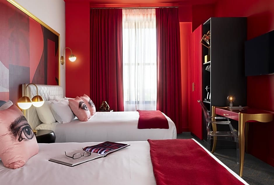 Angad Arts Hotel St. Louis, Tapestry Collection by Hilton