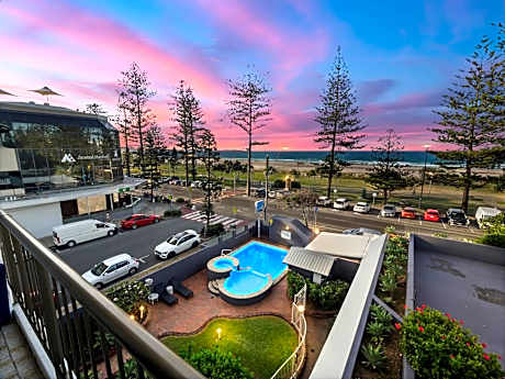 Aries Holiday Apartments