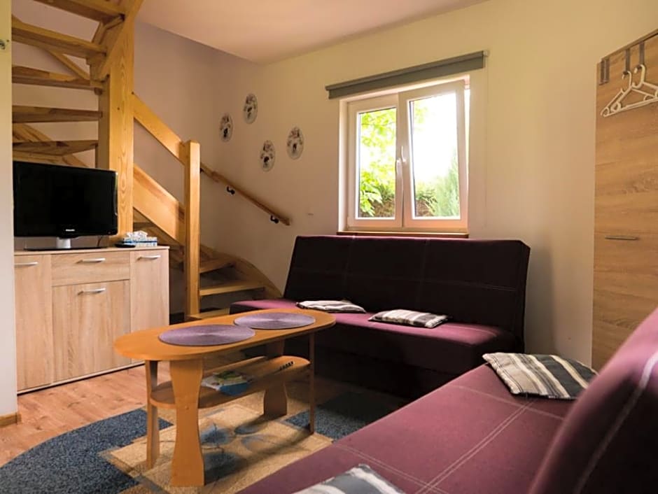 Domki letniskowe "Pod lipą"