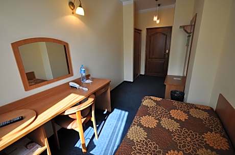 Small Single Room
