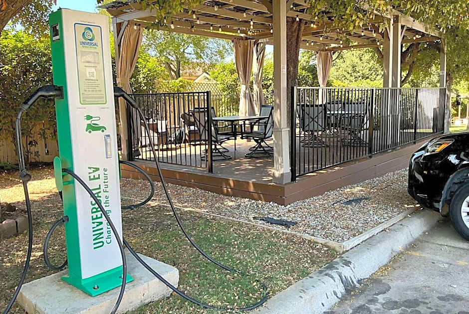 Days Inn by Wyndham Arlington