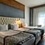 Parion Hotel