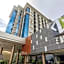 Zuri Hotel