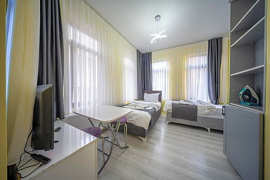 Cihangir apart