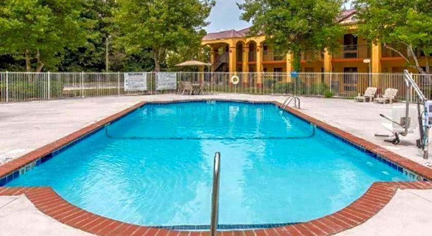 Econo Lodge Dalton West