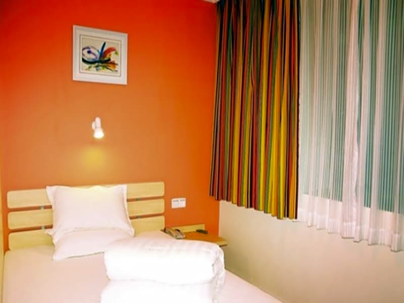 7Days Inn Guangzhou Zengcheng Gualv Square – Guangzhou (Canton), IA