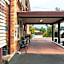 Kennedy Drive Boutique Motel & Nursery- Close To City Centre & Airport