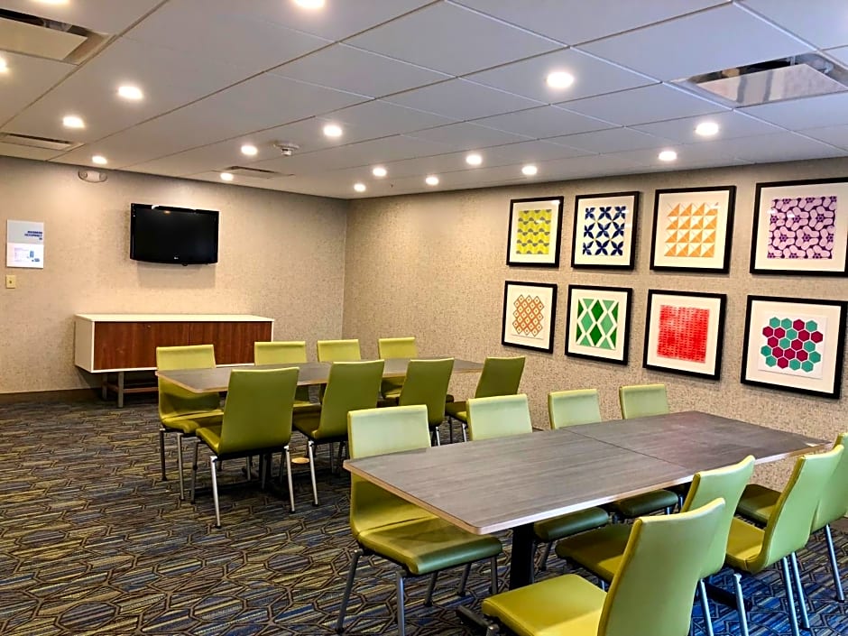 Holiday Inn Express Great Barrington By IHG