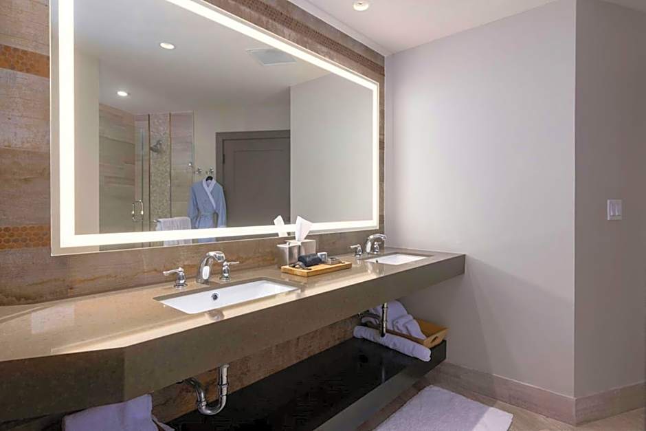 The Stella Hotel, Autograph Collection