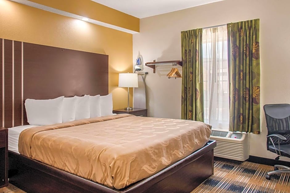 Quality Inn Pooler - Savannah I-95