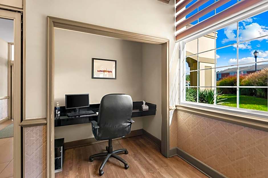 Clarion Inn Falls Church-Arlington