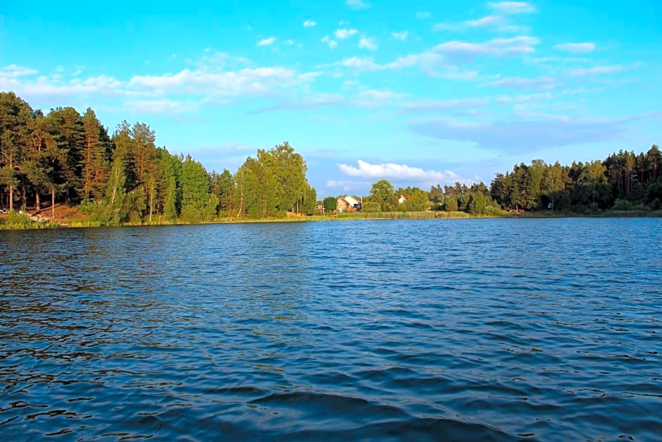 Nadbrzegiem Szczycionek - Domy całoroczne nad jeziorem