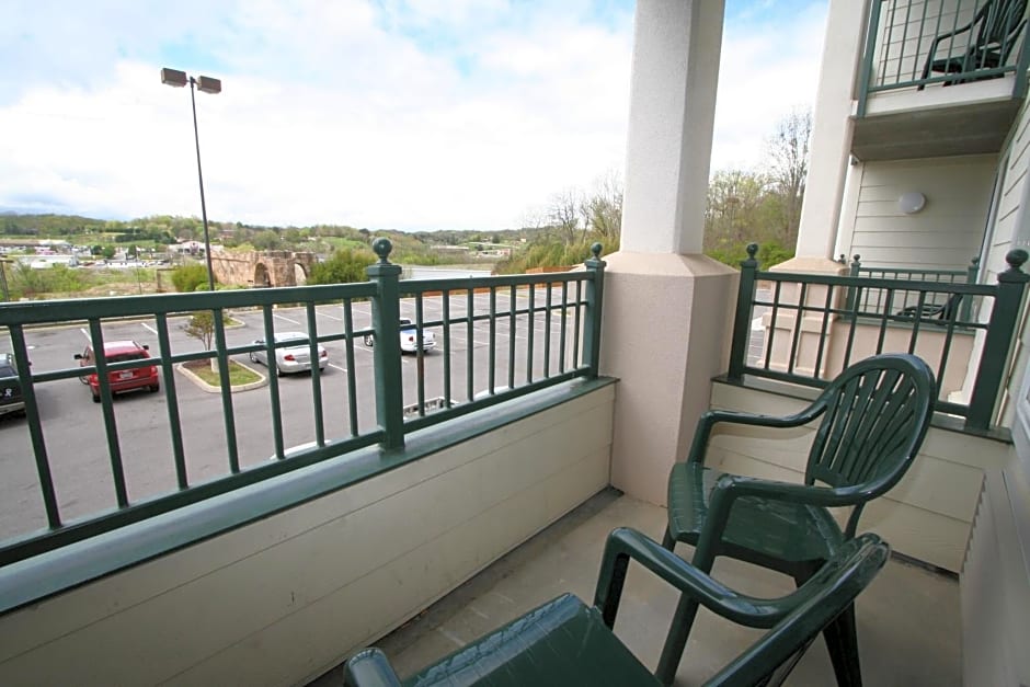 Holiday Inn Express Pigeon Forge – Sevierville, an IHG Hotel