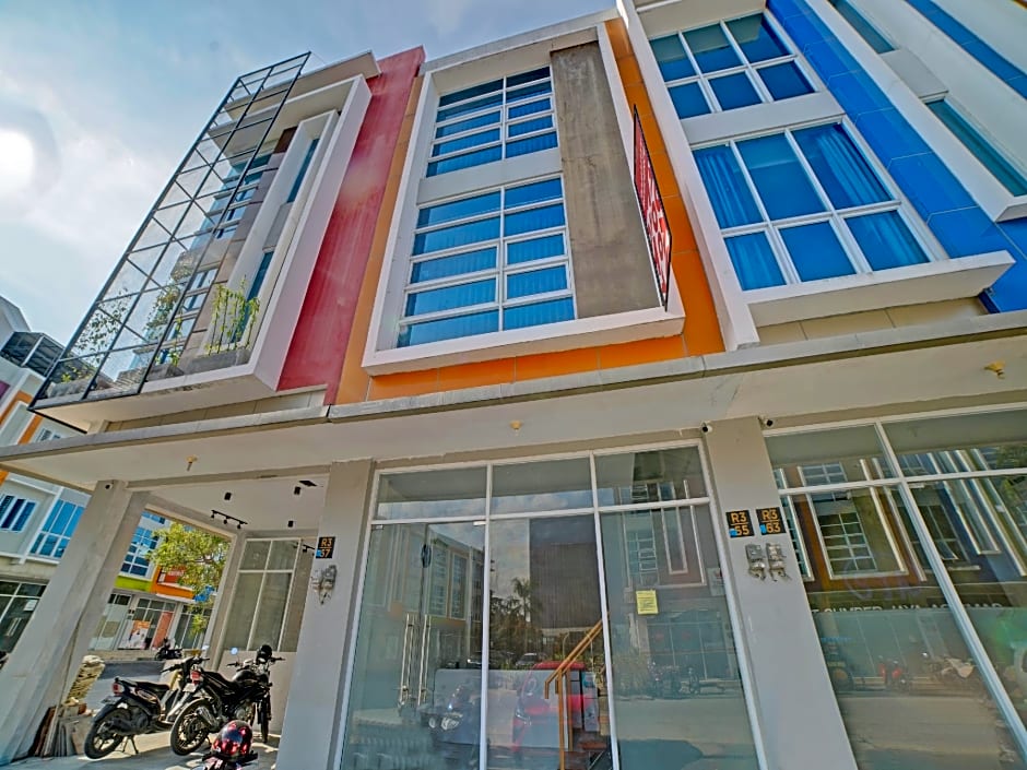 OYO 90559 Gamacity Residence