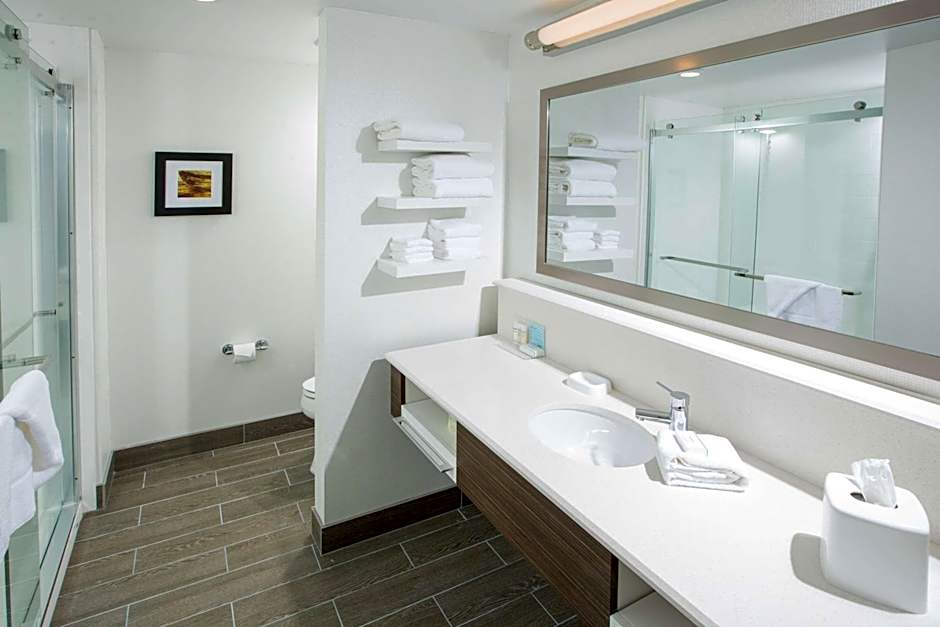 Hampton Inn By Hilton & Suites Buellton/Santa Ynez Valley, Ca