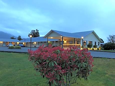 High Peaks Hotel