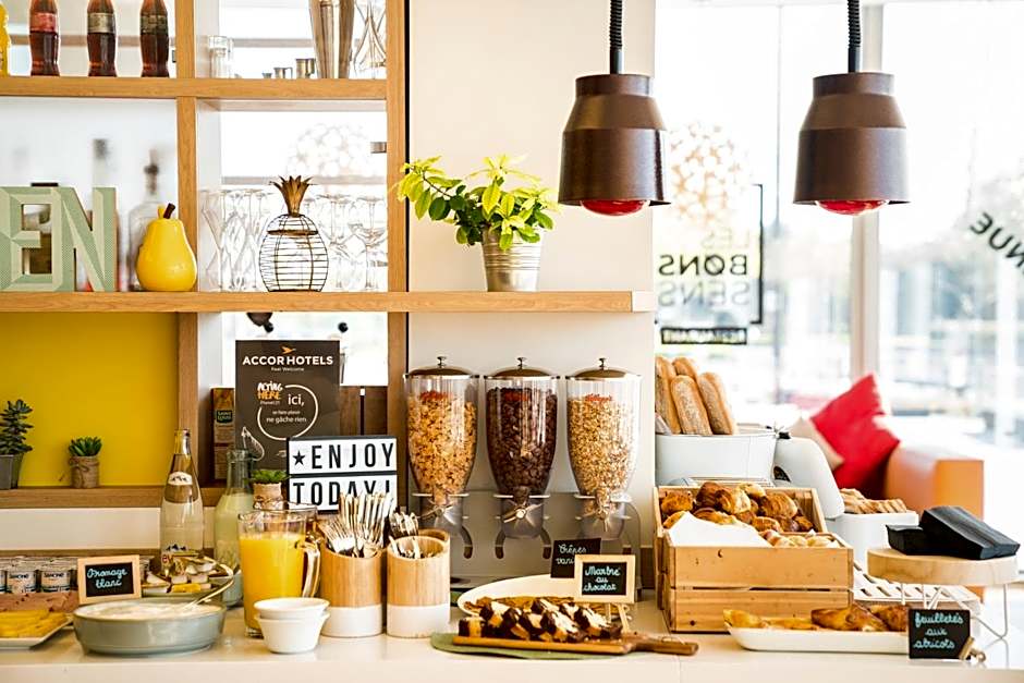 ibis Styles Versailles Guyancourt