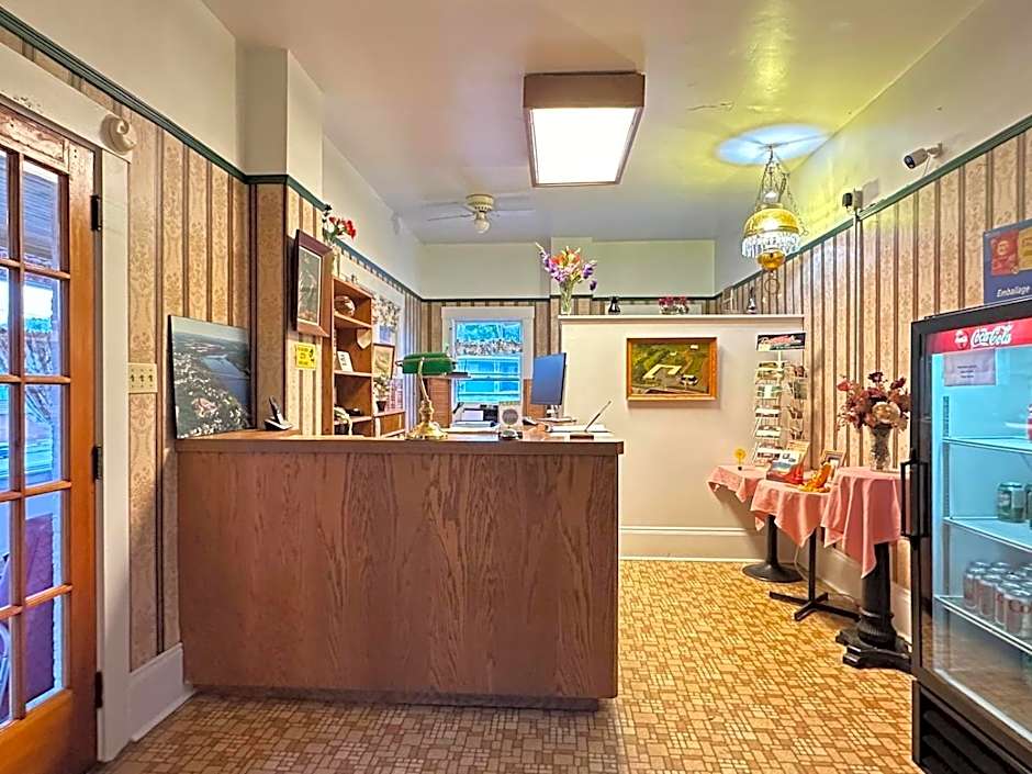 Stiles Motel Hill View