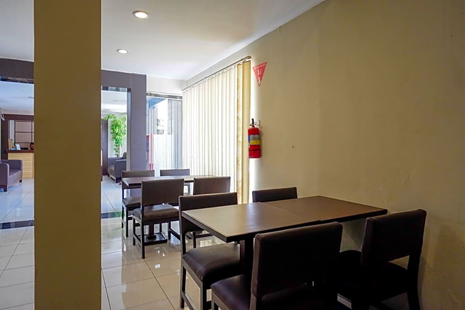 RedDoorz Jalan Sriwijaya near Polda Jateng