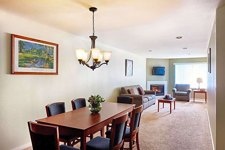 The Cove Of Lake Geneva