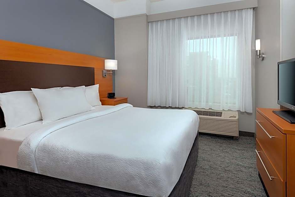TownePlace Suites by Marriott Buffalo Airport