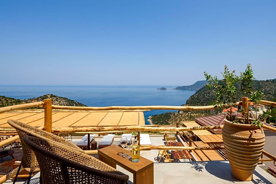 Aletri Swim Up Boutique Hotel