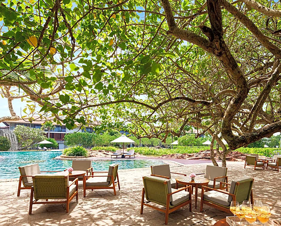 Cinnamon Bentota Beach