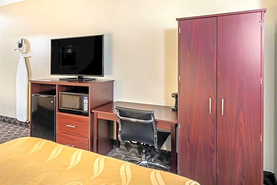 Quality Inn Overland Park Kansas City
