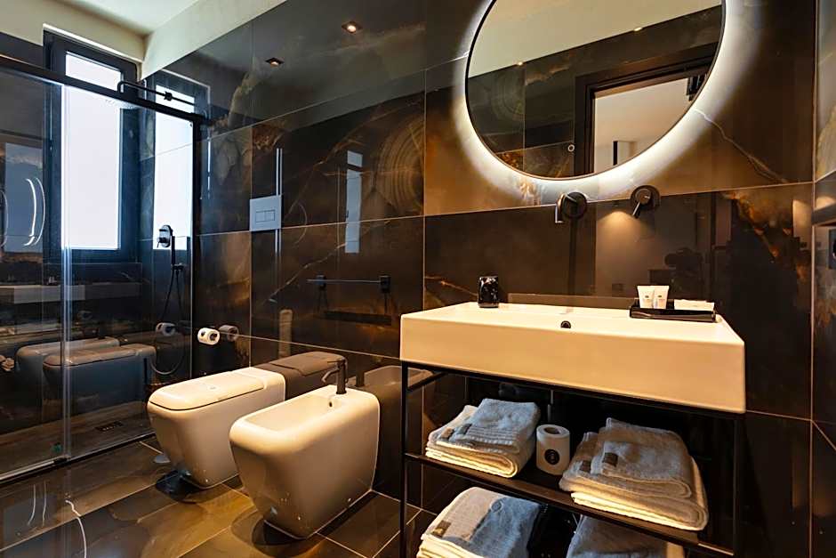 Etrus - Boutique Room & Rooftop