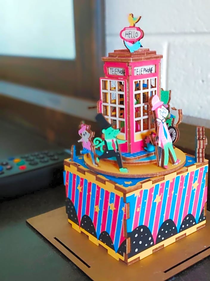 Junction Motel Sanson-Truck Motel