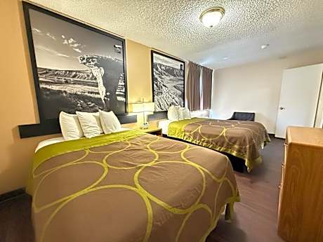 2 Full Beds Non-Smoking