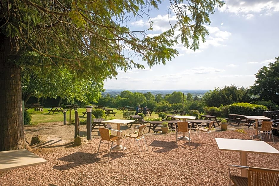 Rising Sun Pub, Restaurant and Rooms