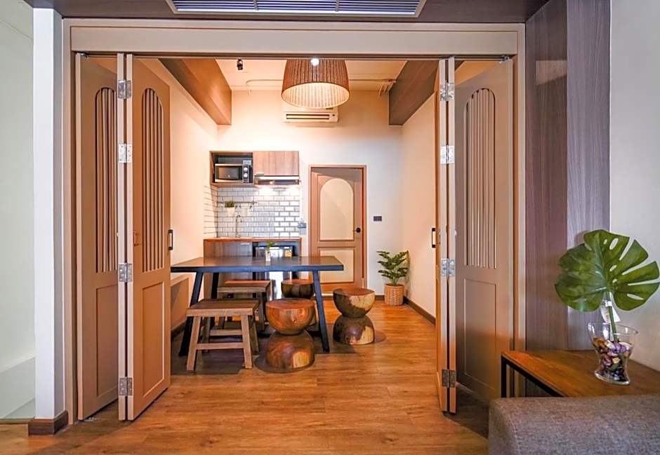 Krung Boutique Hotel