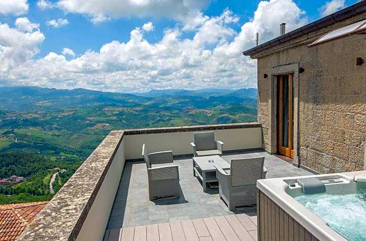 Titano Suites