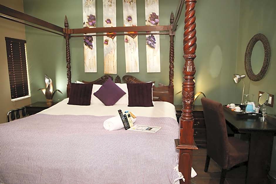 Moonriver Guest House