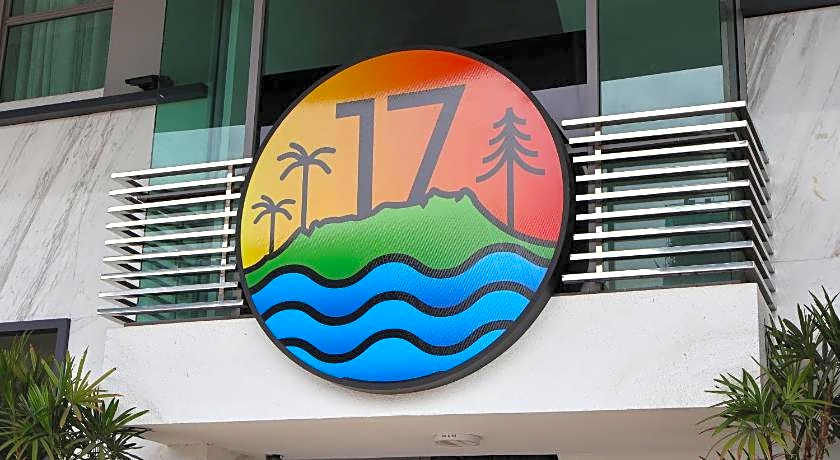 Hotel 17