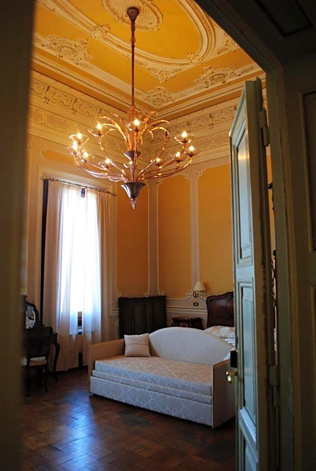 Villa Tina Hotel
