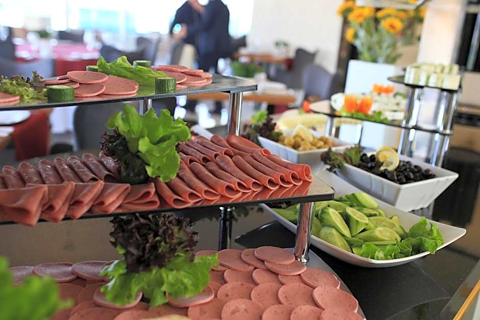 Güvenay Business Hotel