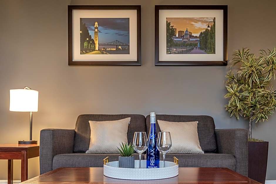 Hotel Faubourg Montreal Centre Ville Downtown 183492