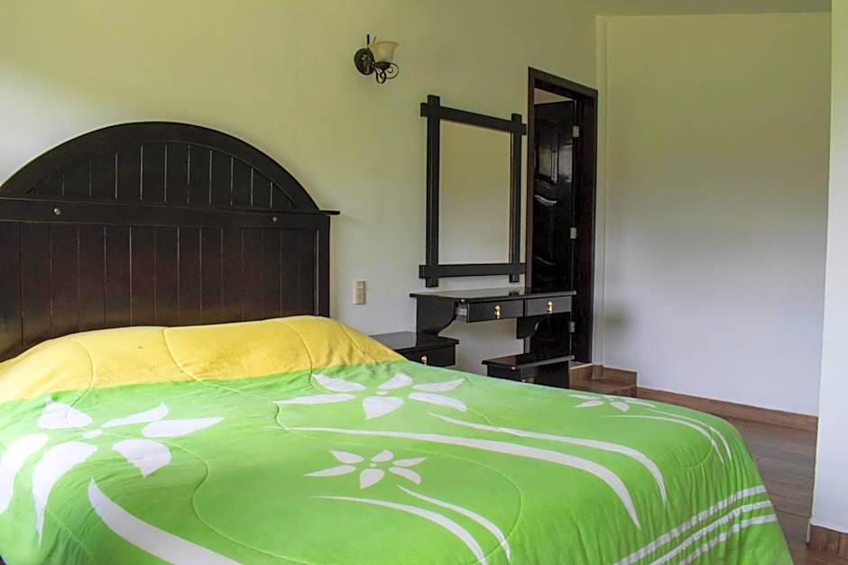 Finca Marix, Villa del Carbón