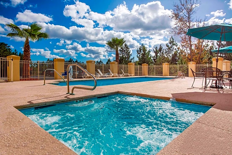 La Quinta by Wyndham Kingsland/Kings Bay Naval B