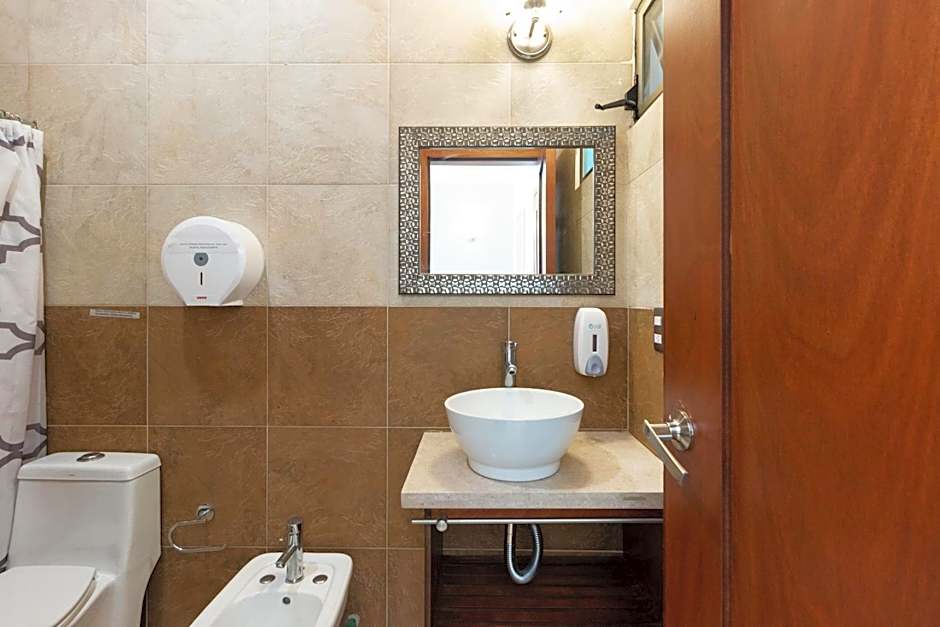 Capital O Hotel Vitale Leon MX