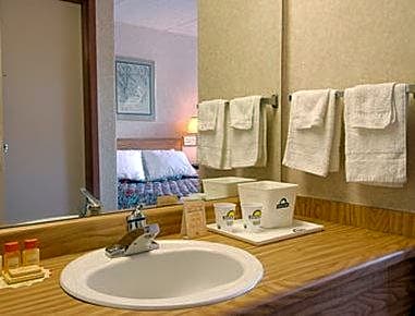 Days Inn by Wyndham Syracuse